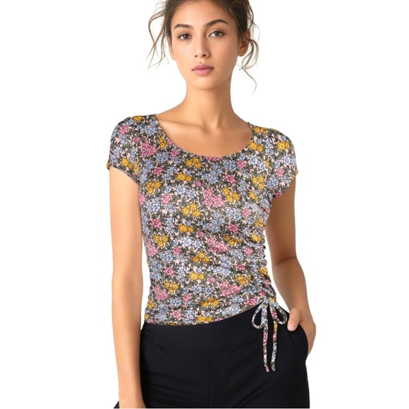 🌻4/$20 BONCHOIX Ruched Side Drawstring Slim Fitted Top Size XS New With Tag - Picture 3 of 10